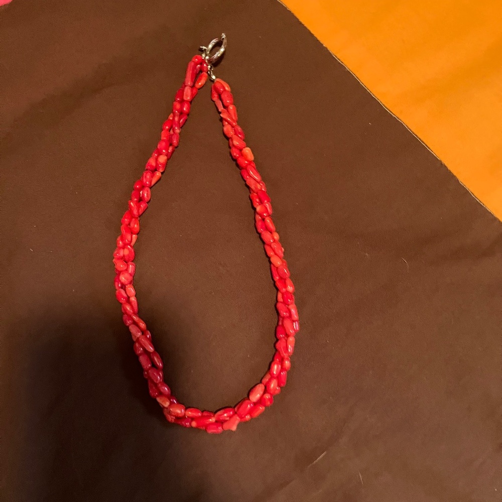 16" Gorgeous red coral necklace